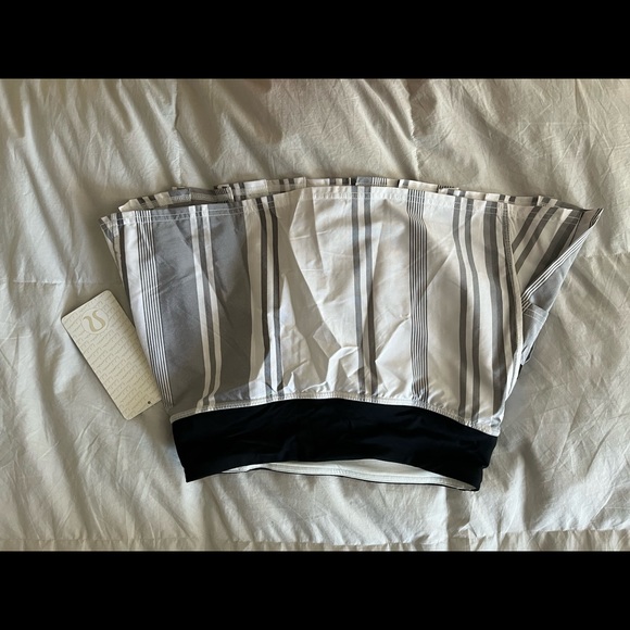 Lululemon Run Pace Setter skirt/shorts *NWT - Picture 7 of 9